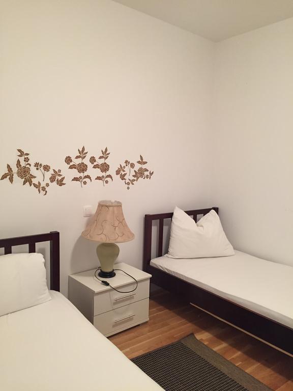 Apartments Villa Plaza تروغير المظهر الخارجي الصورة