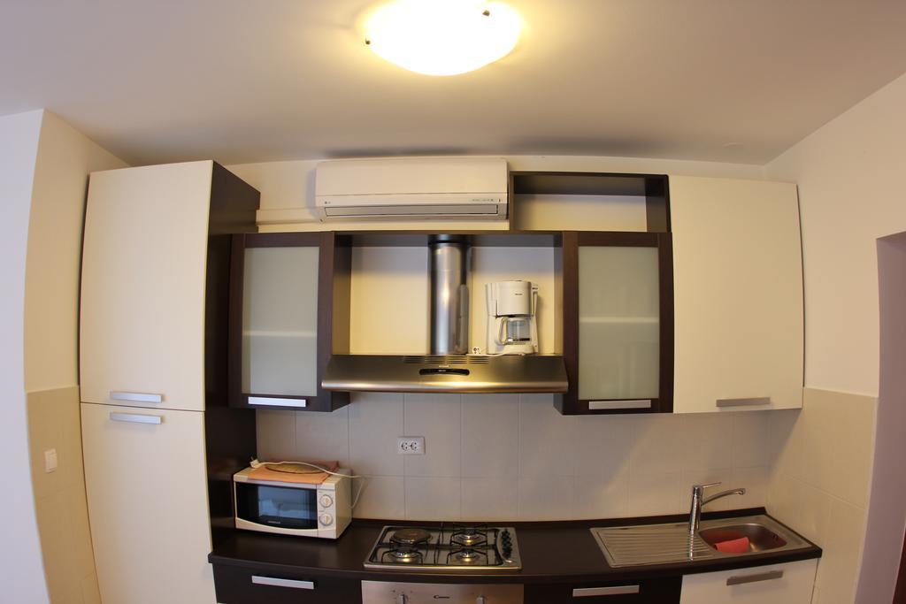 Apartments Villa Plaza تروغير المظهر الخارجي الصورة