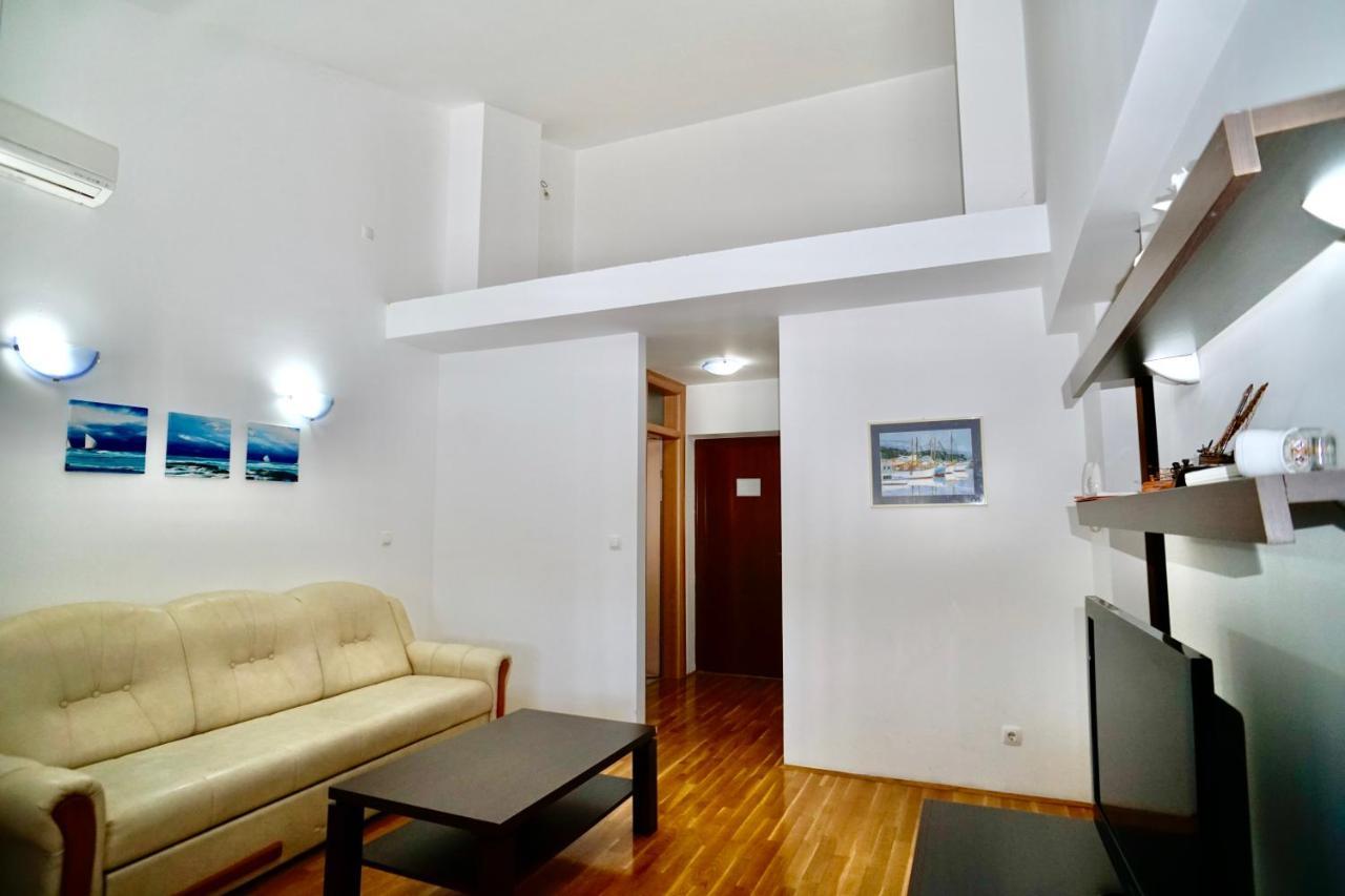 Apartments Villa Plaza تروغير المظهر الخارجي الصورة