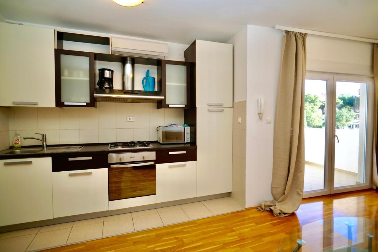 Apartments Villa Plaza تروغير المظهر الخارجي الصورة